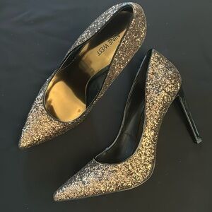 NWOT NINE WEST GLITTER HEELS SZ 10